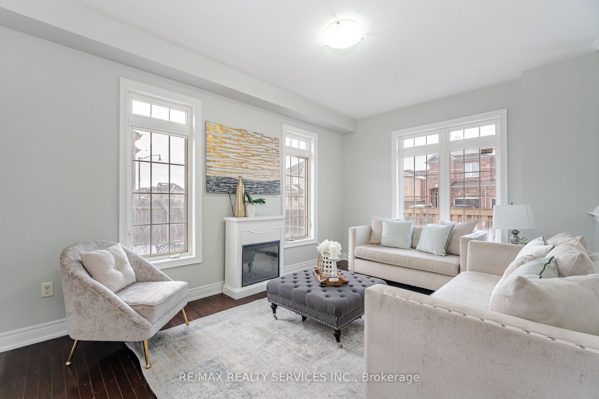 Photo 21 of 1 Ballyhaise Crescent, Brampton, Credit Valley — HOMEH