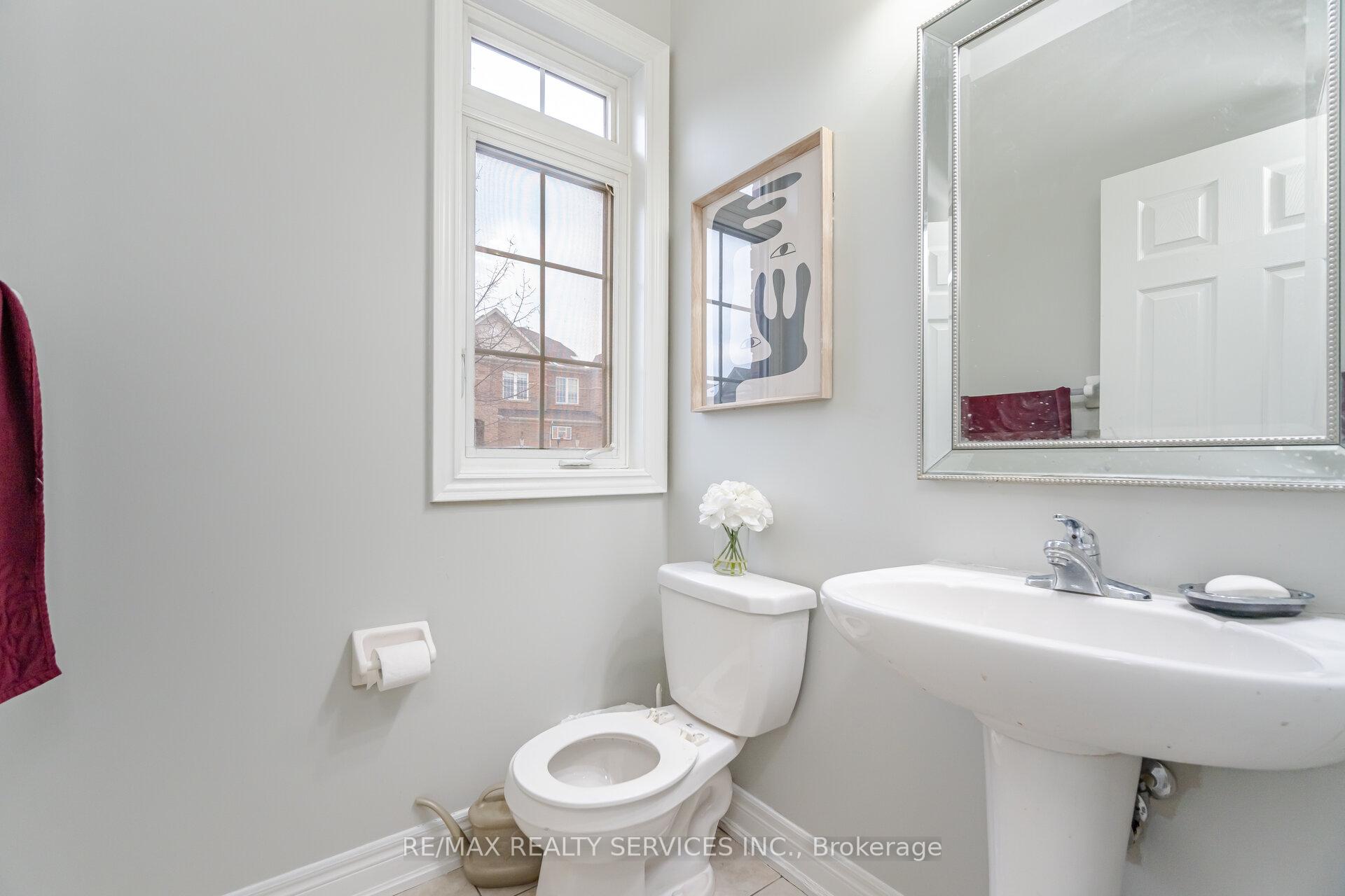 Photo 22 of 1 Ballyhaise Crescent, Brampton, Credit Valley — HOMEH