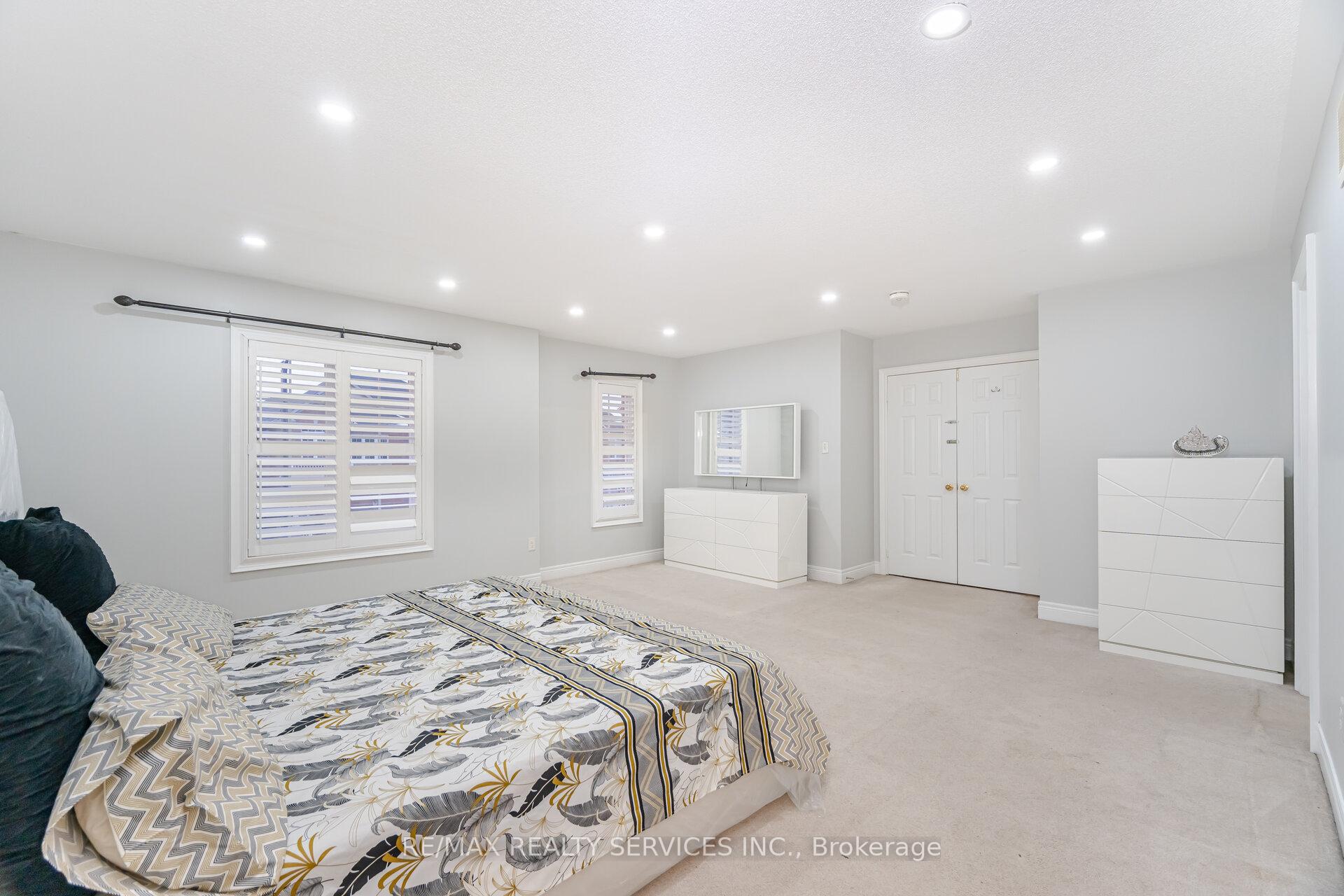 Photo 25 of 1 Ballyhaise Crescent, Brampton, Credit Valley — HOMEH