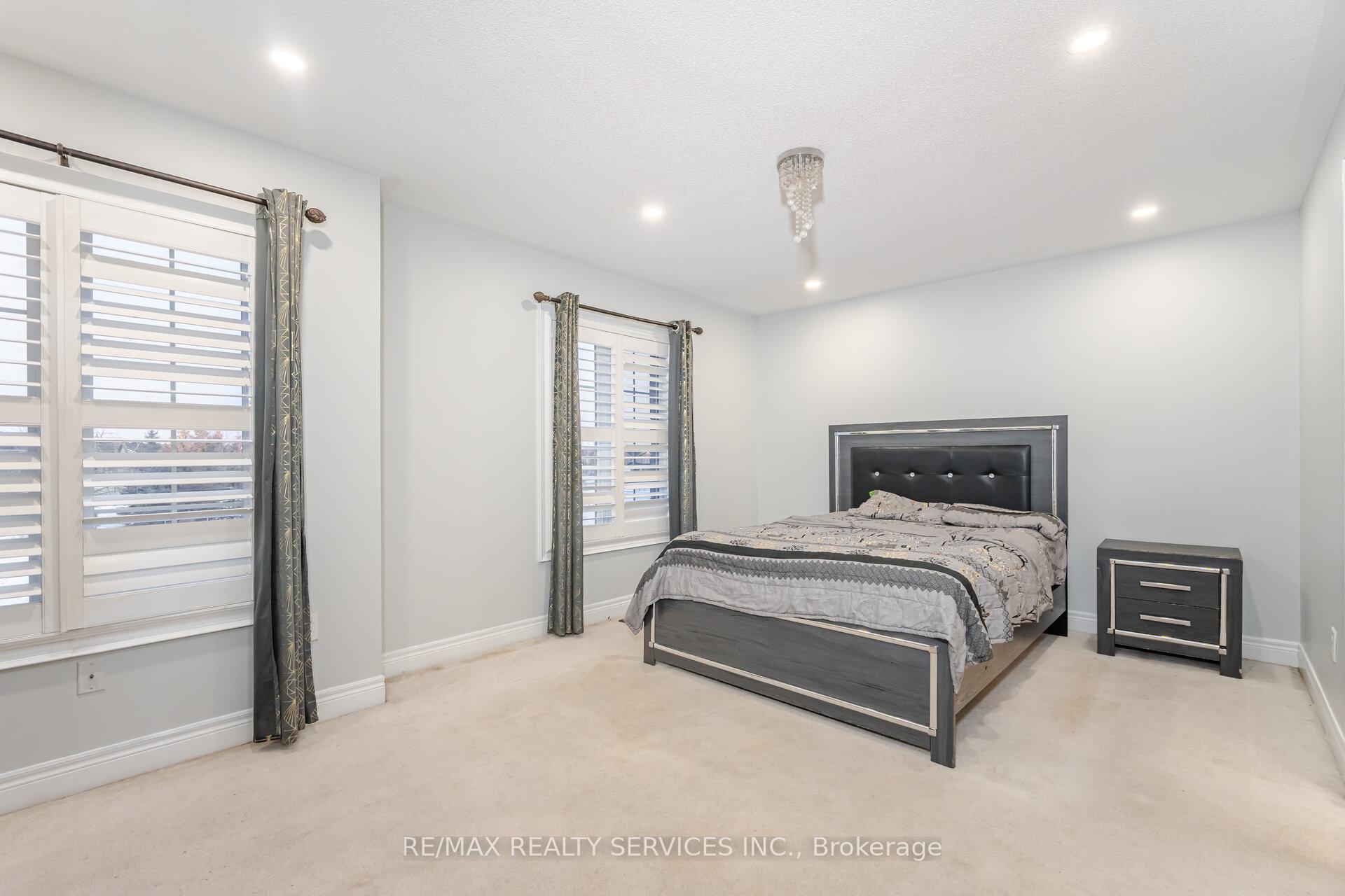 Photo 28 of 1 Ballyhaise Crescent, Brampton, Credit Valley — HOMEH