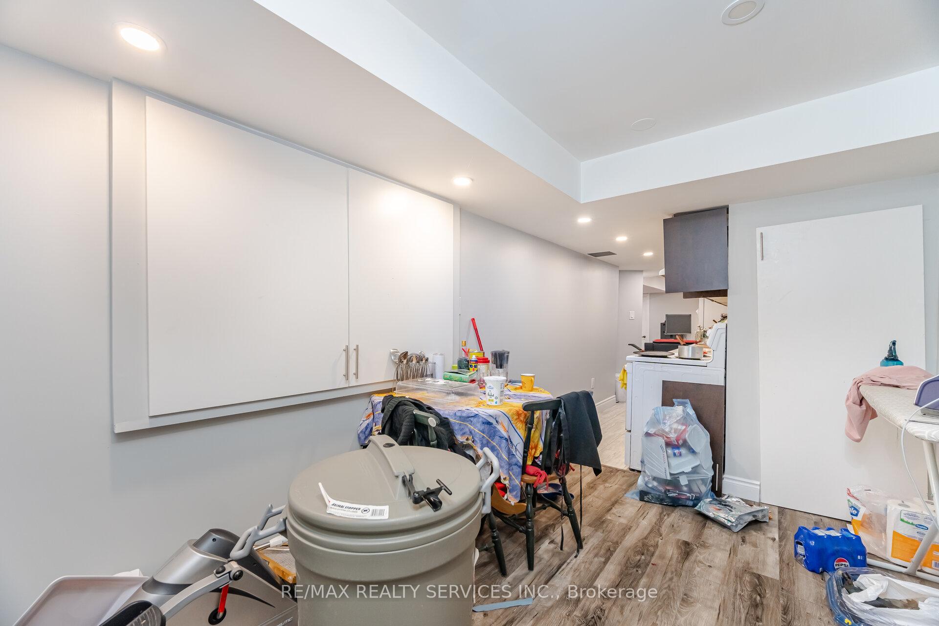 Photo 34 of 1 Ballyhaise Crescent, Brampton, Credit Valley — HOMEH