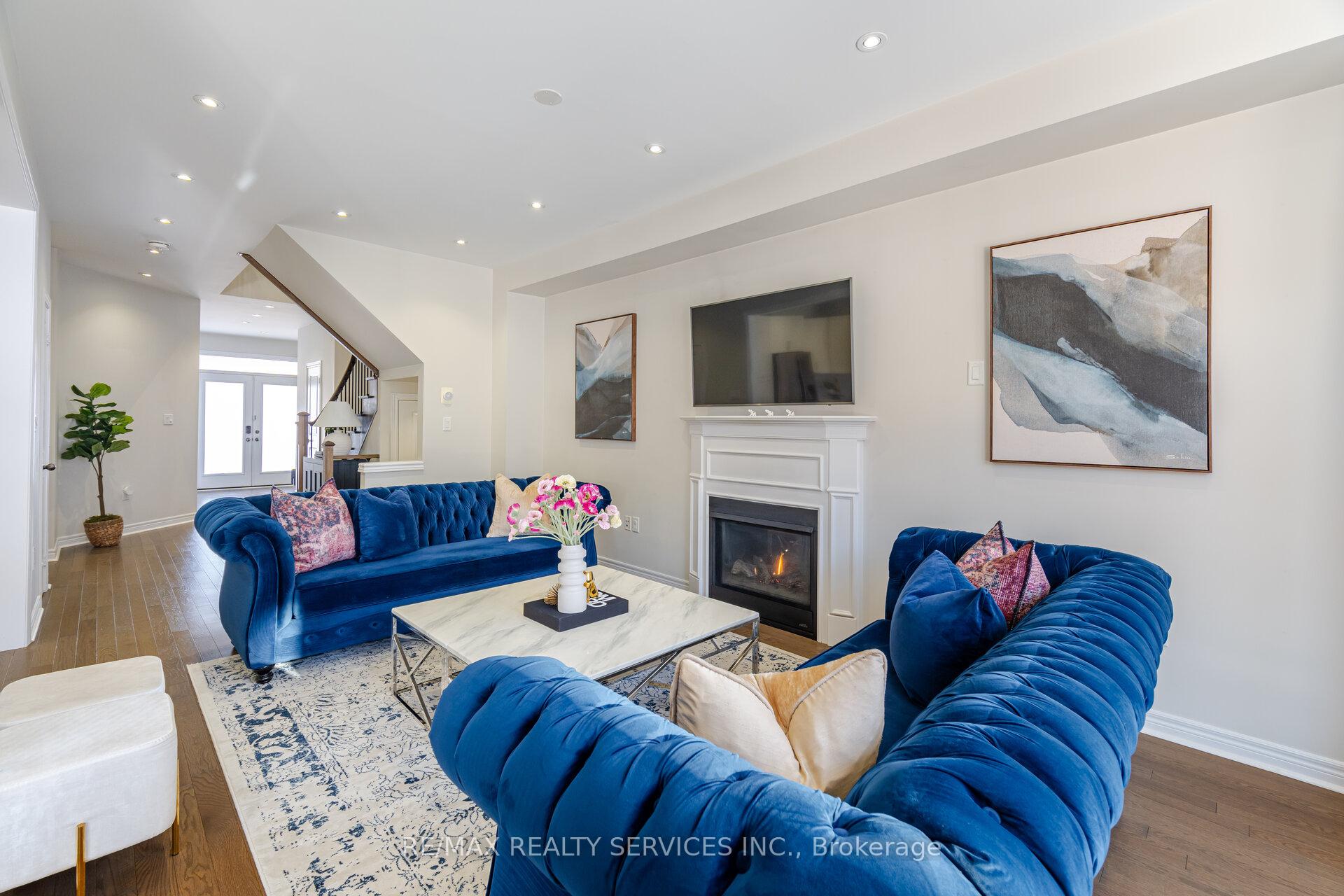 Photo 6 of 4 Fulmer Road, Brampton, Northwest Brampton — HOMEH