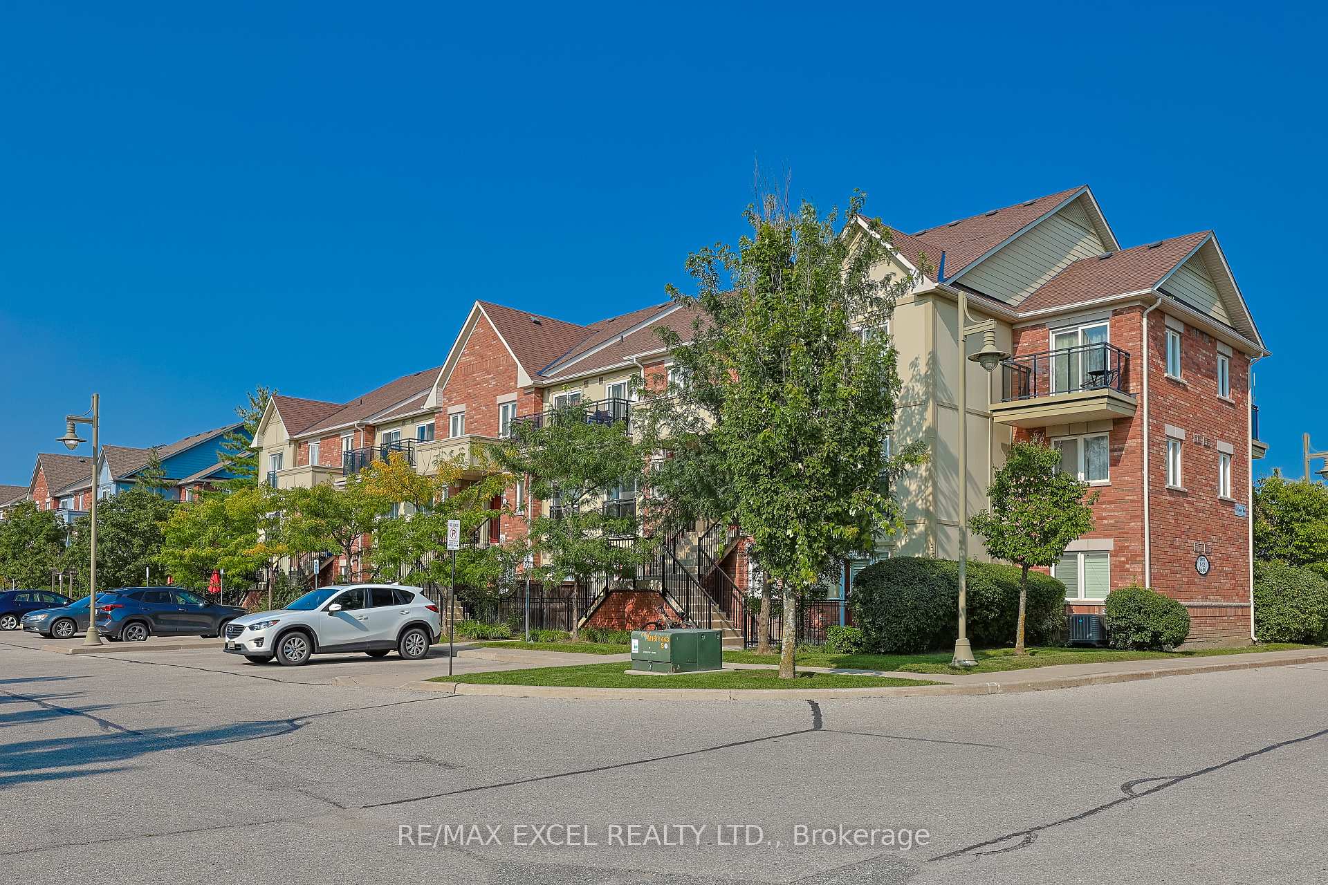 Photo 1 of Unit 4, 150 Chancery Road, Markham, Greensborough — HOMEH