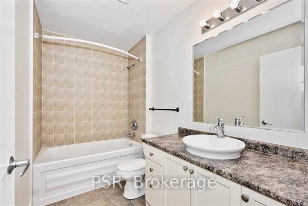 Photo 10 of Unit 216, 404 King Street W, Kitchener, City Commercial Core — HOMEH