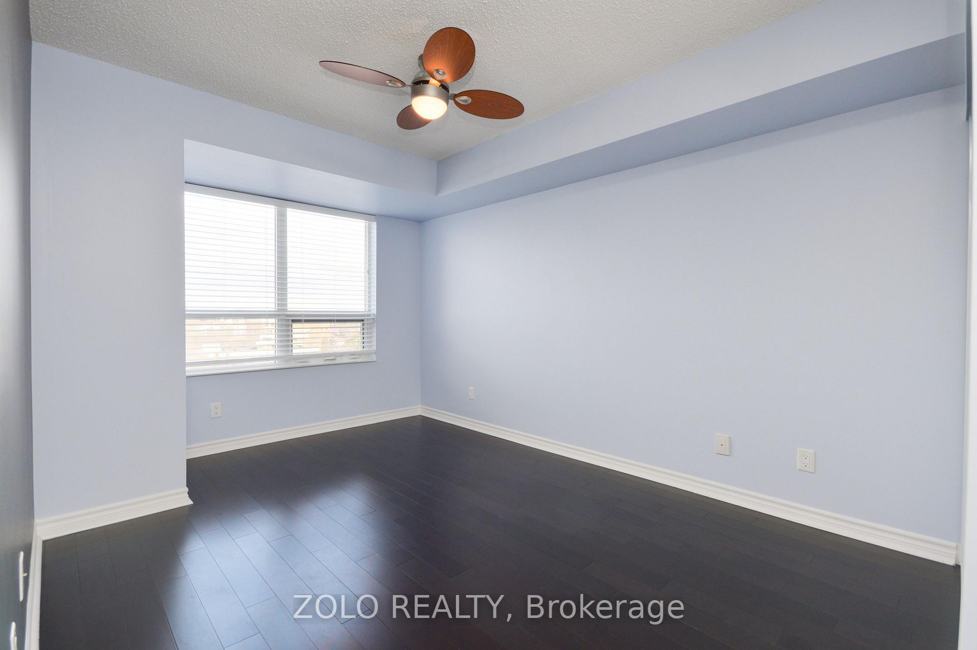 Photo 6 of Unit 811, 35 Saranac Boulevard, Toronto, Englemount-Lawrence — HOMEH