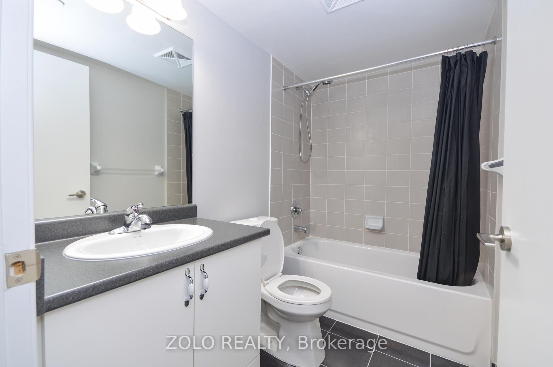 Photo 12 of Unit 811, 35 Saranac Boulevard, Toronto, Englemount-Lawrence — HOMEH
