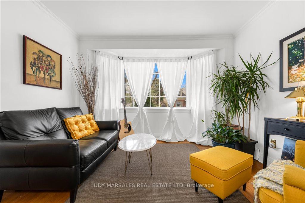Photo 20 of 93 Edgemont Street S, Hamilton, Delta — HOMEH