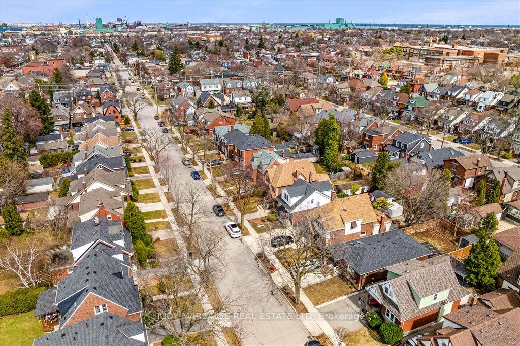 Photo 41 of 93 Edgemont Street S, Hamilton, Delta — HOMEH