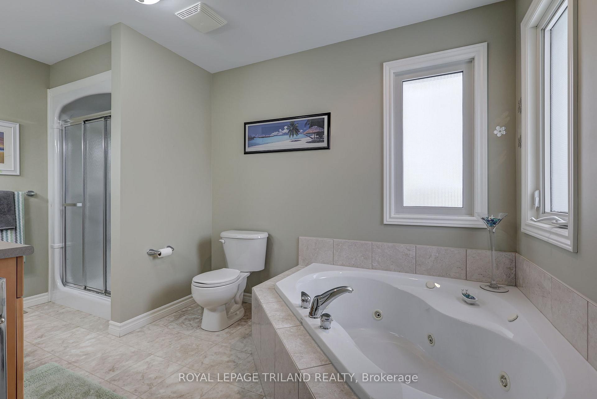 Photo 21 of 60 Penhale Avenue, St. Thomas — HOMEH