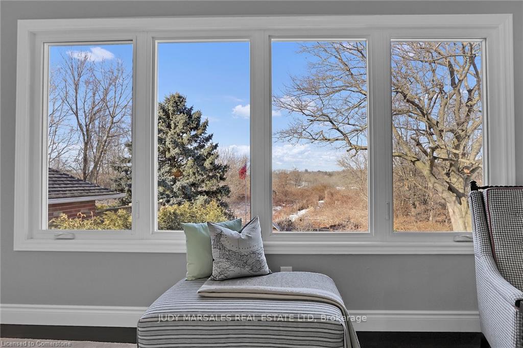 Photo 41 of 24 Linington Trail, Hamilton, Dundas — HOMEH