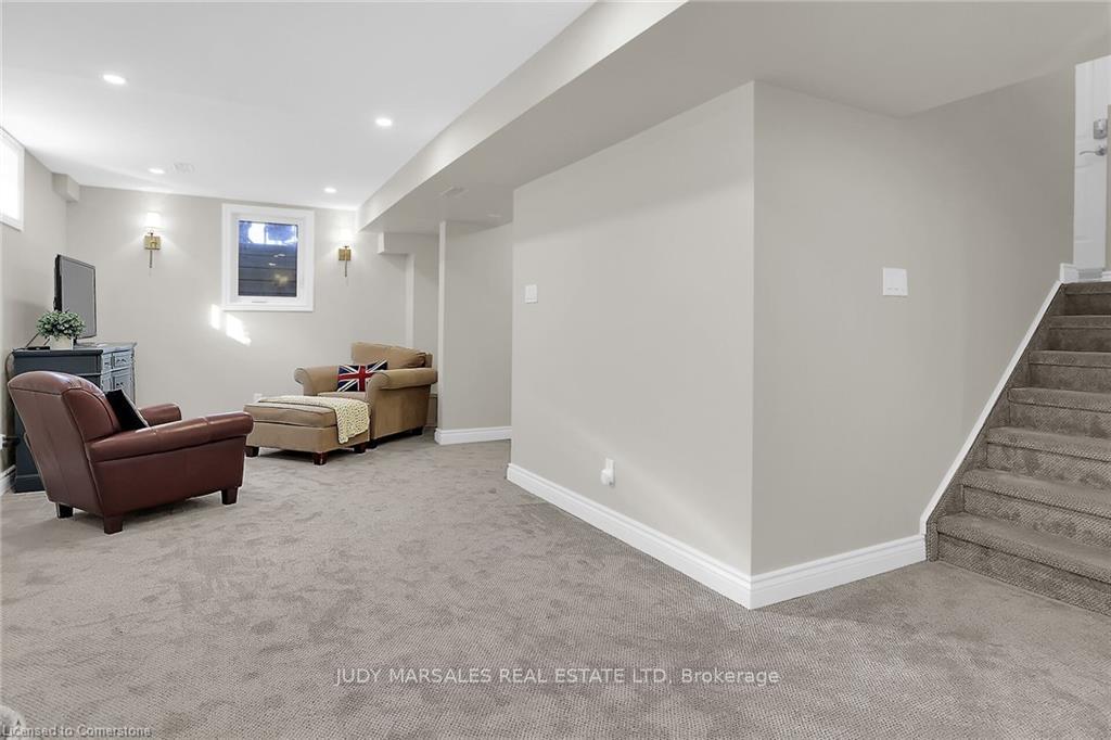Photo 71 of 24 Linington Trail, Hamilton, Dundas — HOMEH
