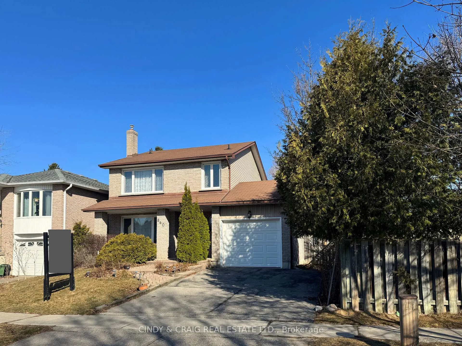 Photo 1 of 840 Charisma Crescent, Oshawa, McLaughlin — HOMEH