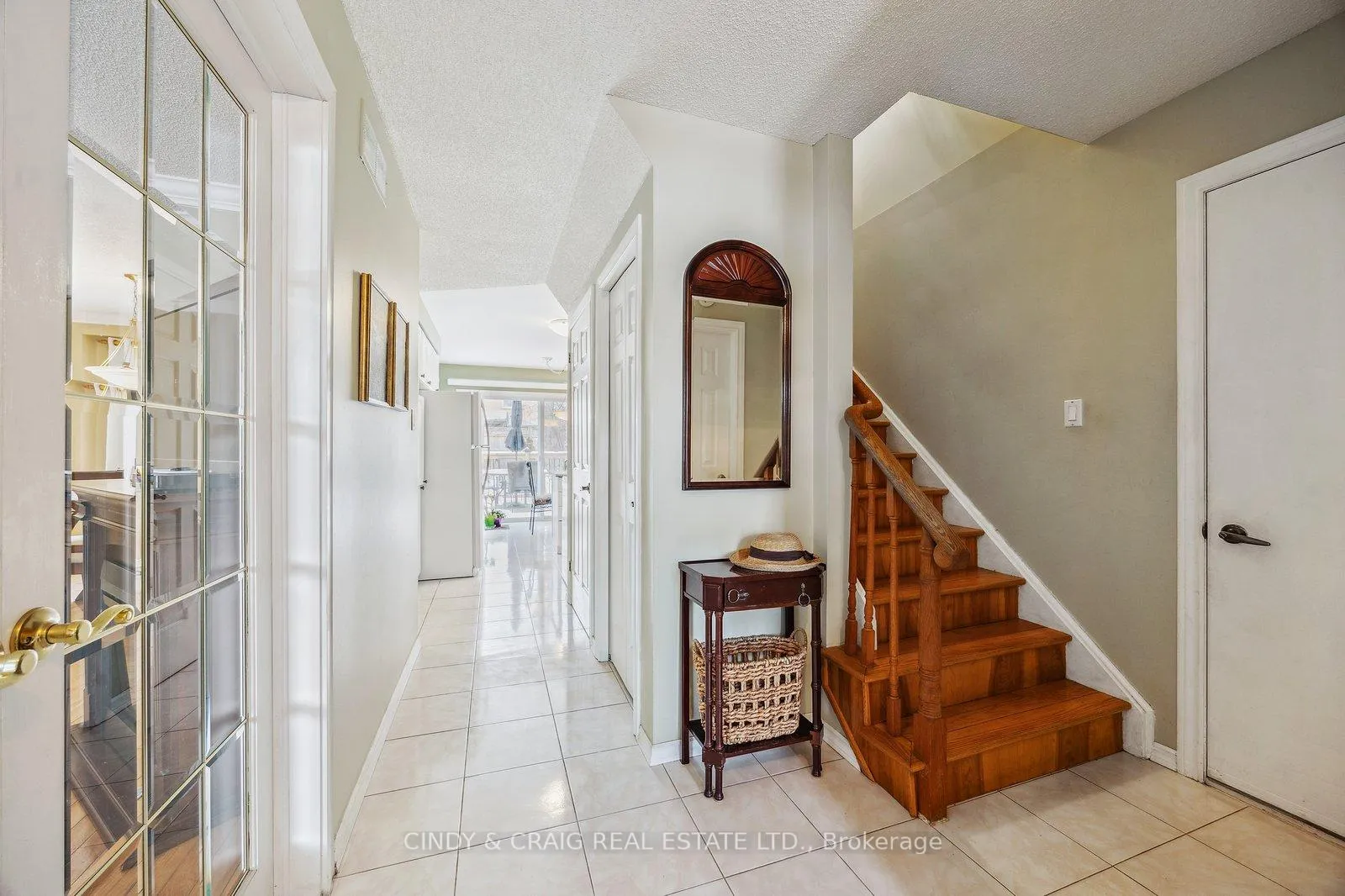 Photo 2 of 840 Charisma Crescent, Oshawa, McLaughlin — HOMEH