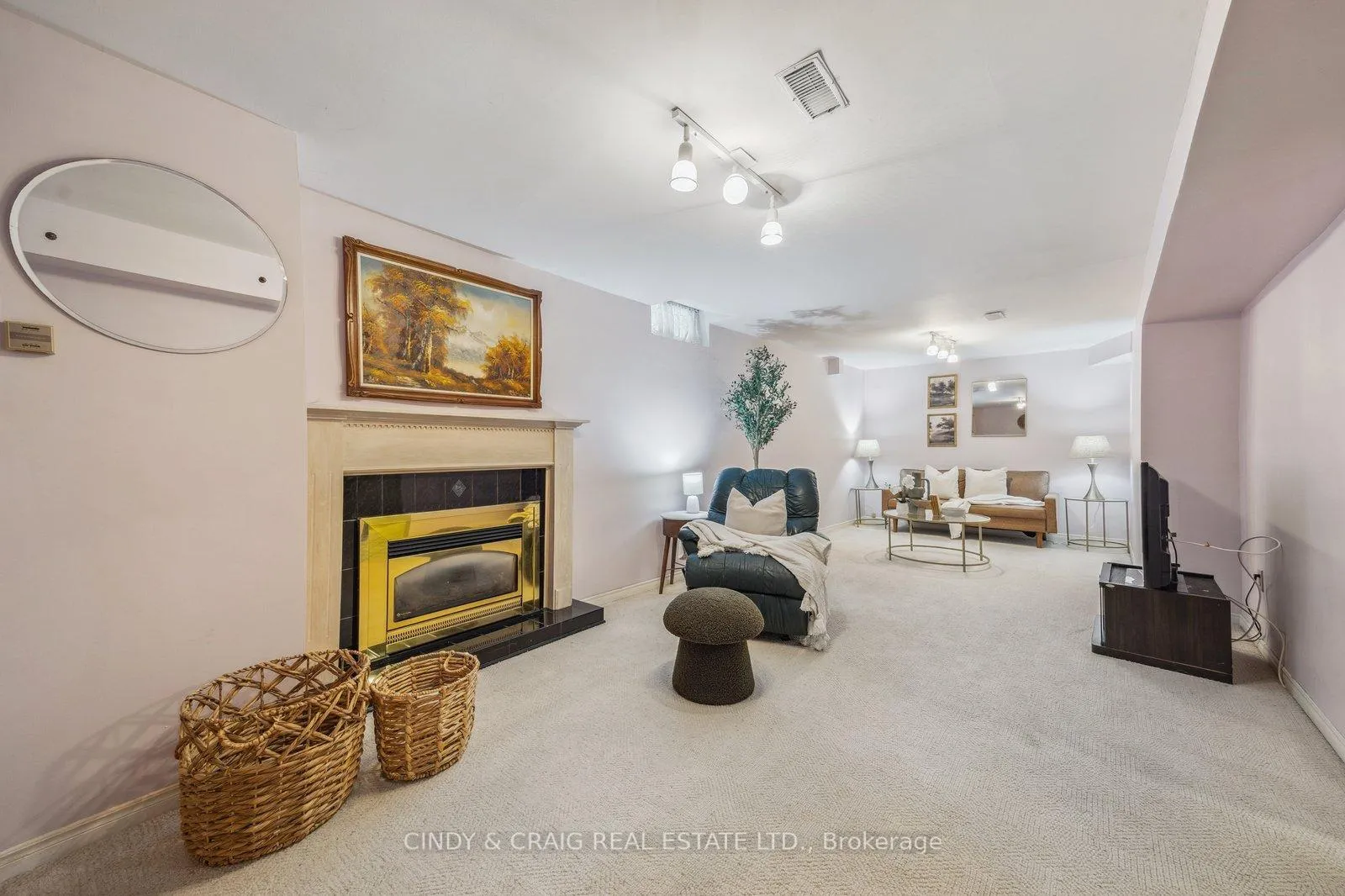 Photo 11 of 840 Charisma Crescent, Oshawa, McLaughlin — HOMEH