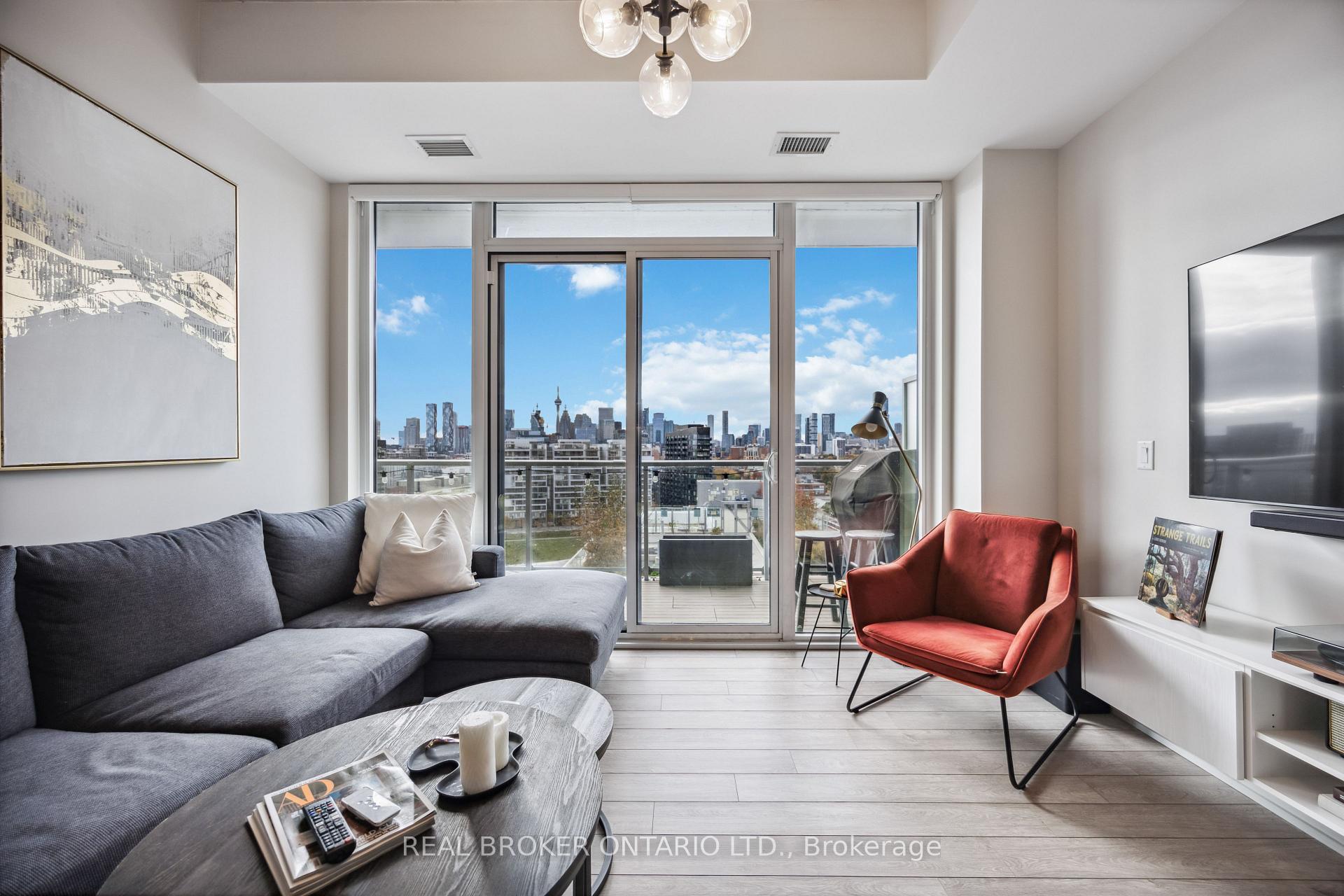Photo 5 of Unit 1406, 30 Baseball Place, Toronto, South Riverdale — HOMEH