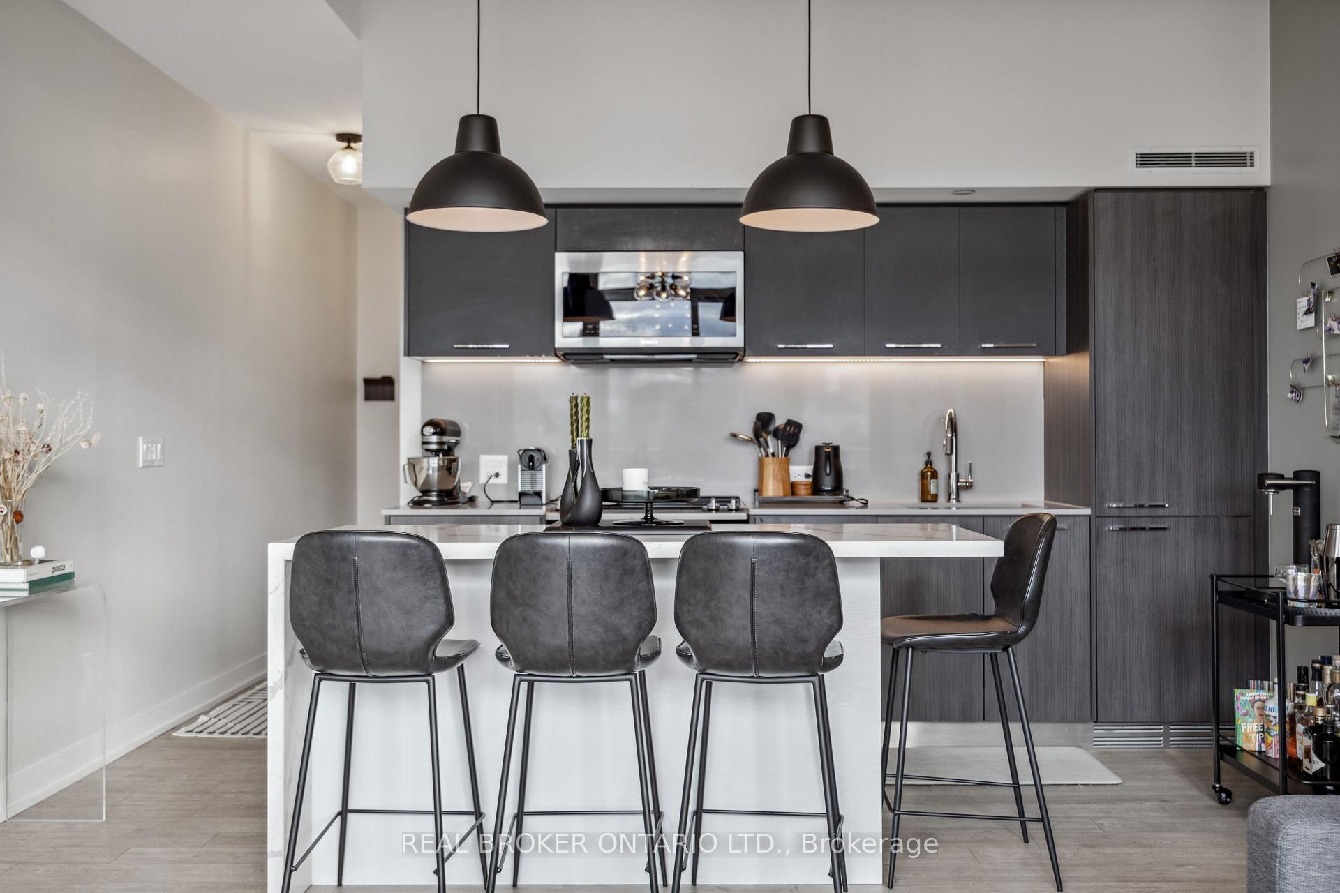 Photo 7 of Unit 1406, 30 Baseball Place, Toronto, South Riverdale — HOMEH