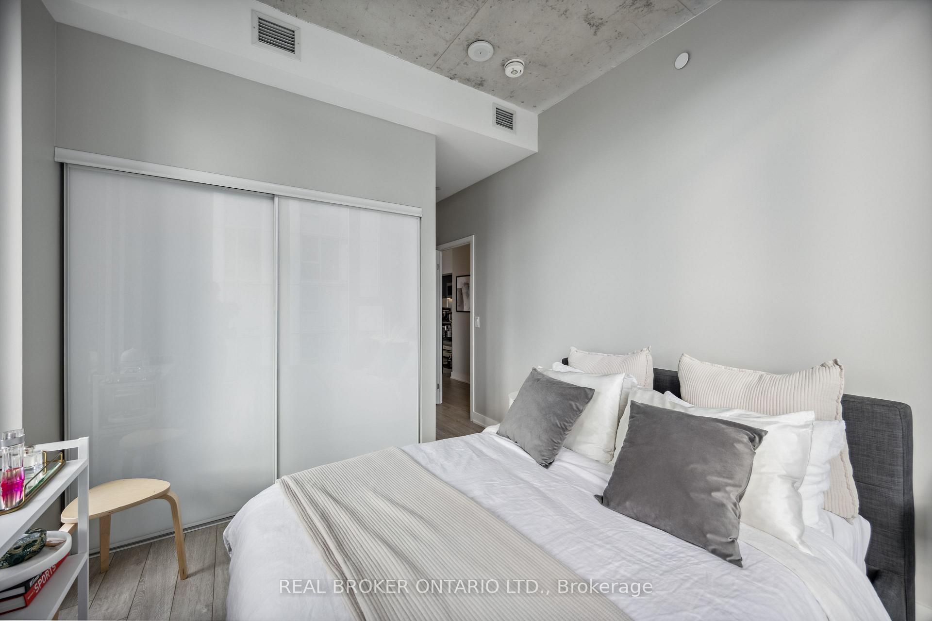 Photo 15 of Unit 1406, 30 Baseball Place, Toronto, South Riverdale — HOMEH
