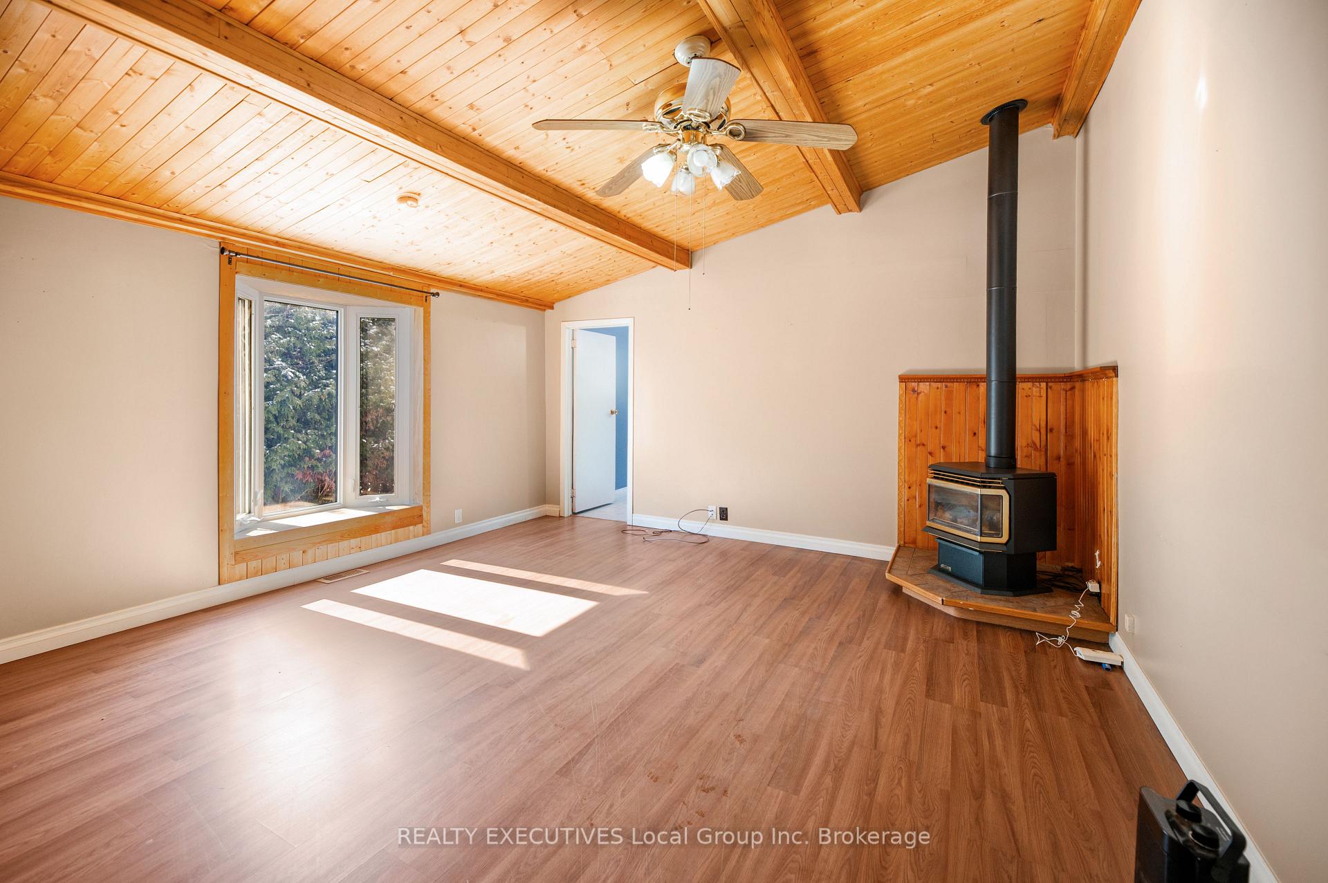 Photo 7 of 330 Nineth Street, Mattawa — HOMEH