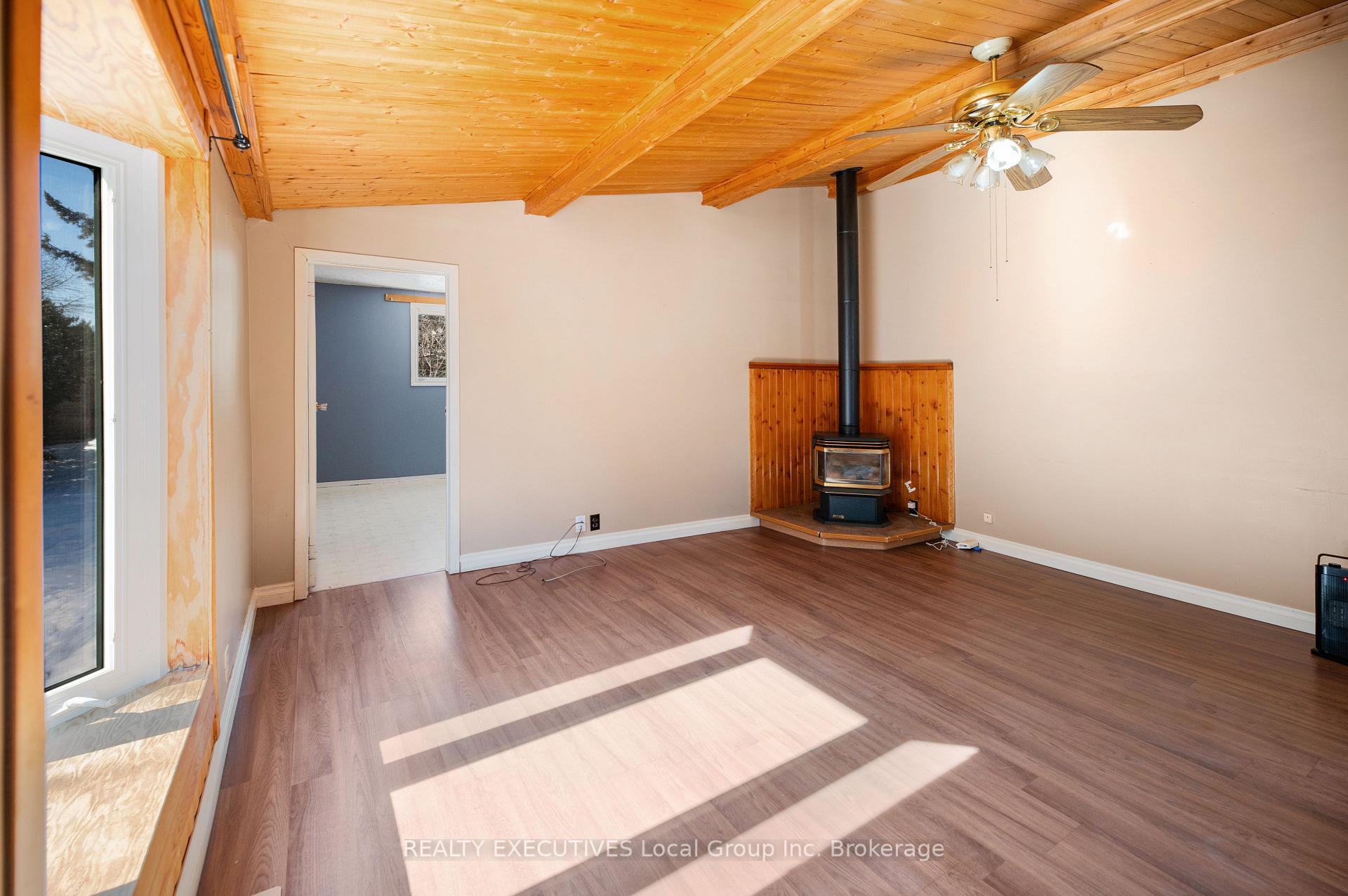 Photo 9 of 330 Nineth Street, Mattawa — HOMEH