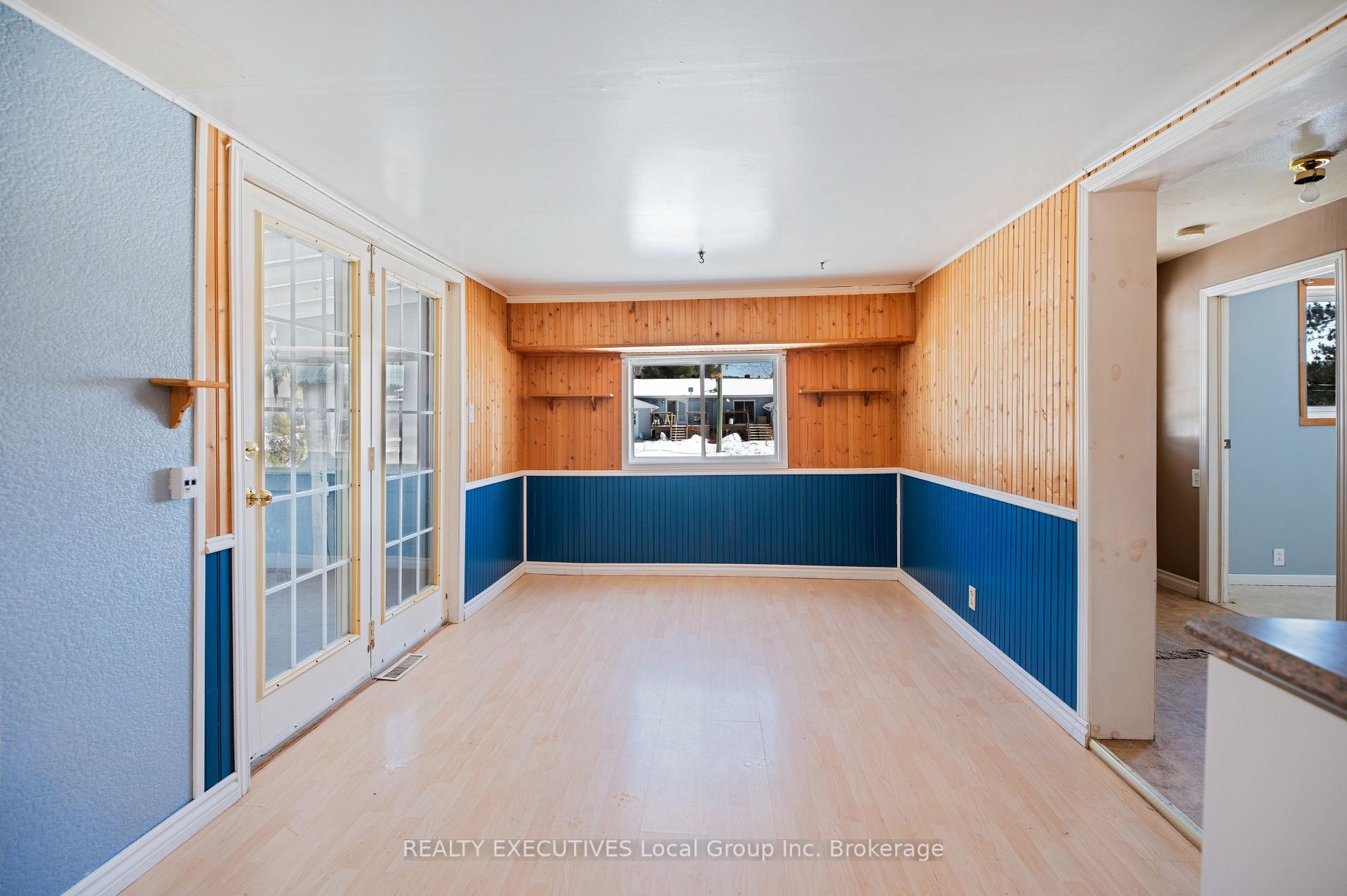 Photo 10 of 330 Nineth Street, Mattawa — HOMEH