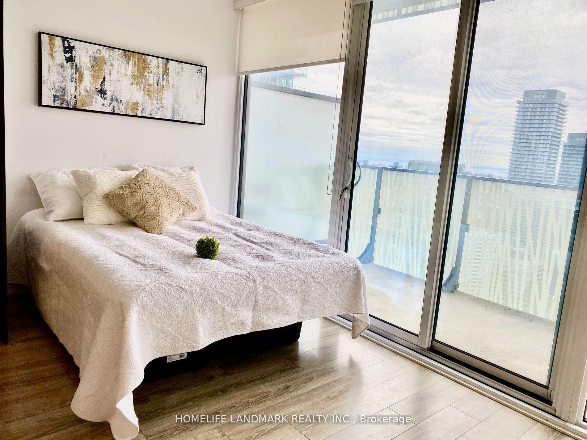 Photo 15 of Unit 3805, 42 Charles Street E, Toronto, Church-Yonge Corridor — HOMEH