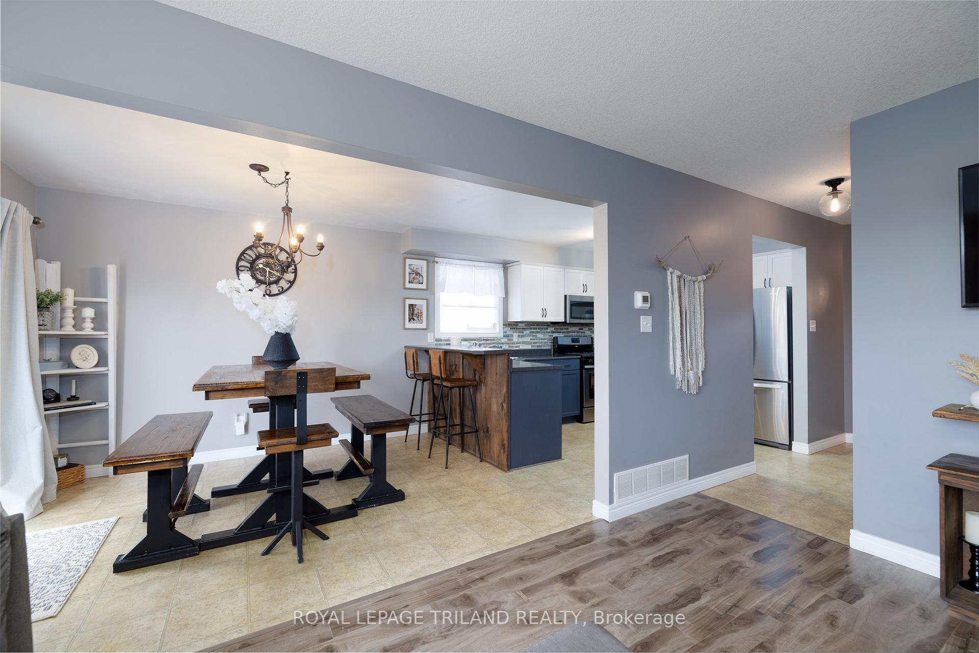 Photo 8 of 545 Highview Drive, St. Thomas — HOMEH