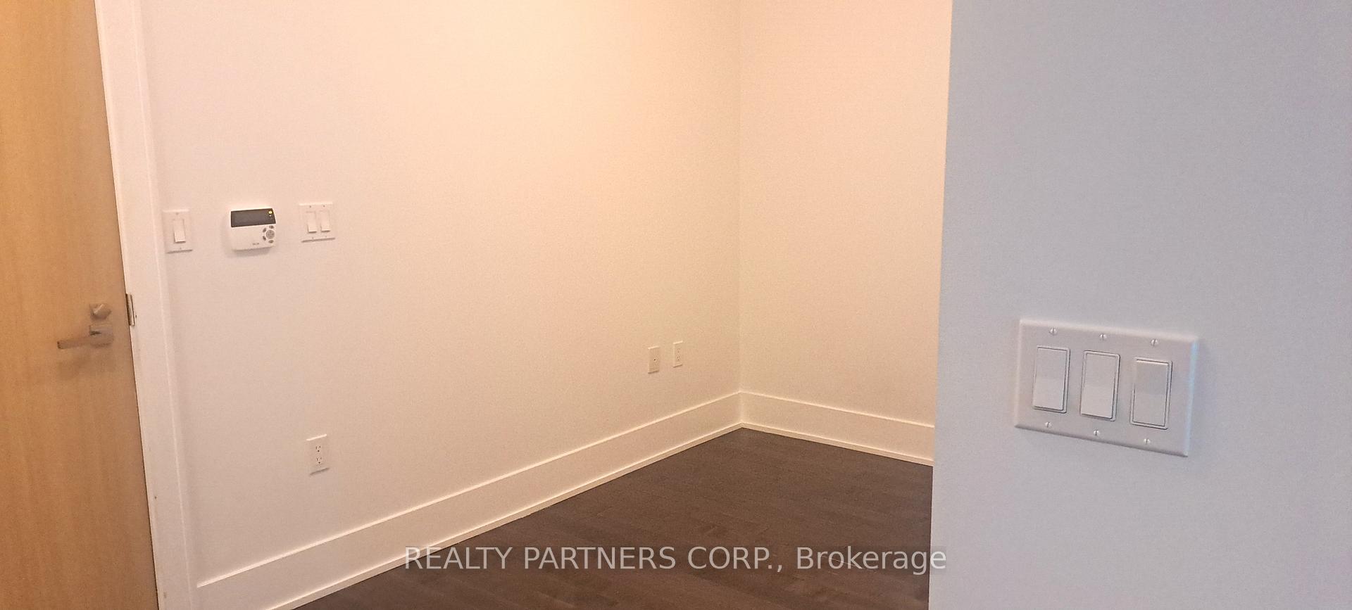 Photo 15 of Unit 426, 39 Queens Quay E, Toronto, Waterfront Communities — HOMEH