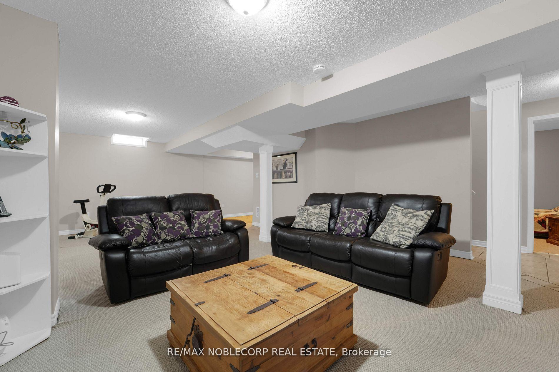 Photo 27 of 75 Red Maple Drive, Brampton, Brampton West — HOMEH