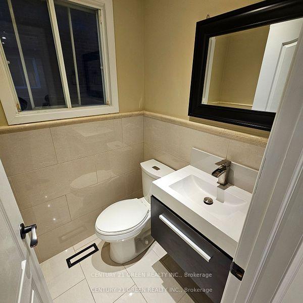 Photo 8 of 76 Metzak Drive, Brampton, Heart Lake West — HOMEH
