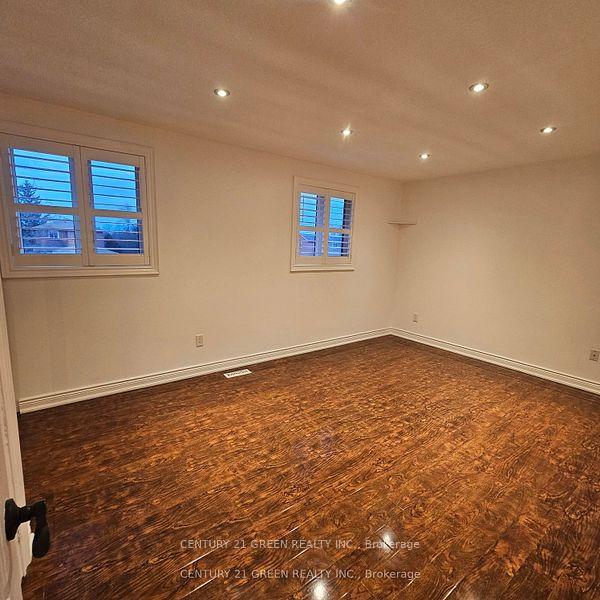 Photo 11 of 76 Metzak Drive, Brampton, Heart Lake West — HOMEH