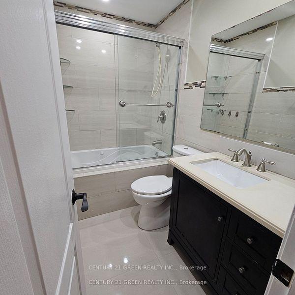Photo 16 of 76 Metzak Drive, Brampton, Heart Lake West — HOMEH