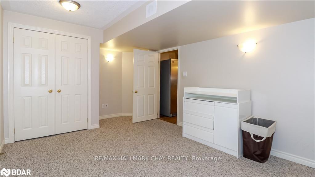 Photo 38 of 33 Pinecliff Crescent, Barrie, Ardagh — HOMEH
