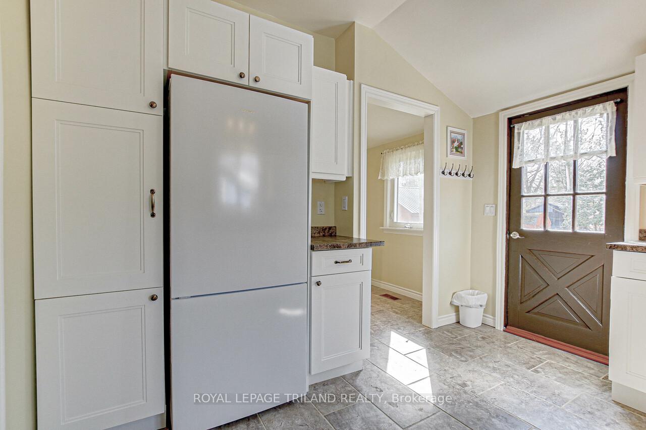 Photo 38 of 24 Gladstone Avenue, St. Thomas — HOMEH