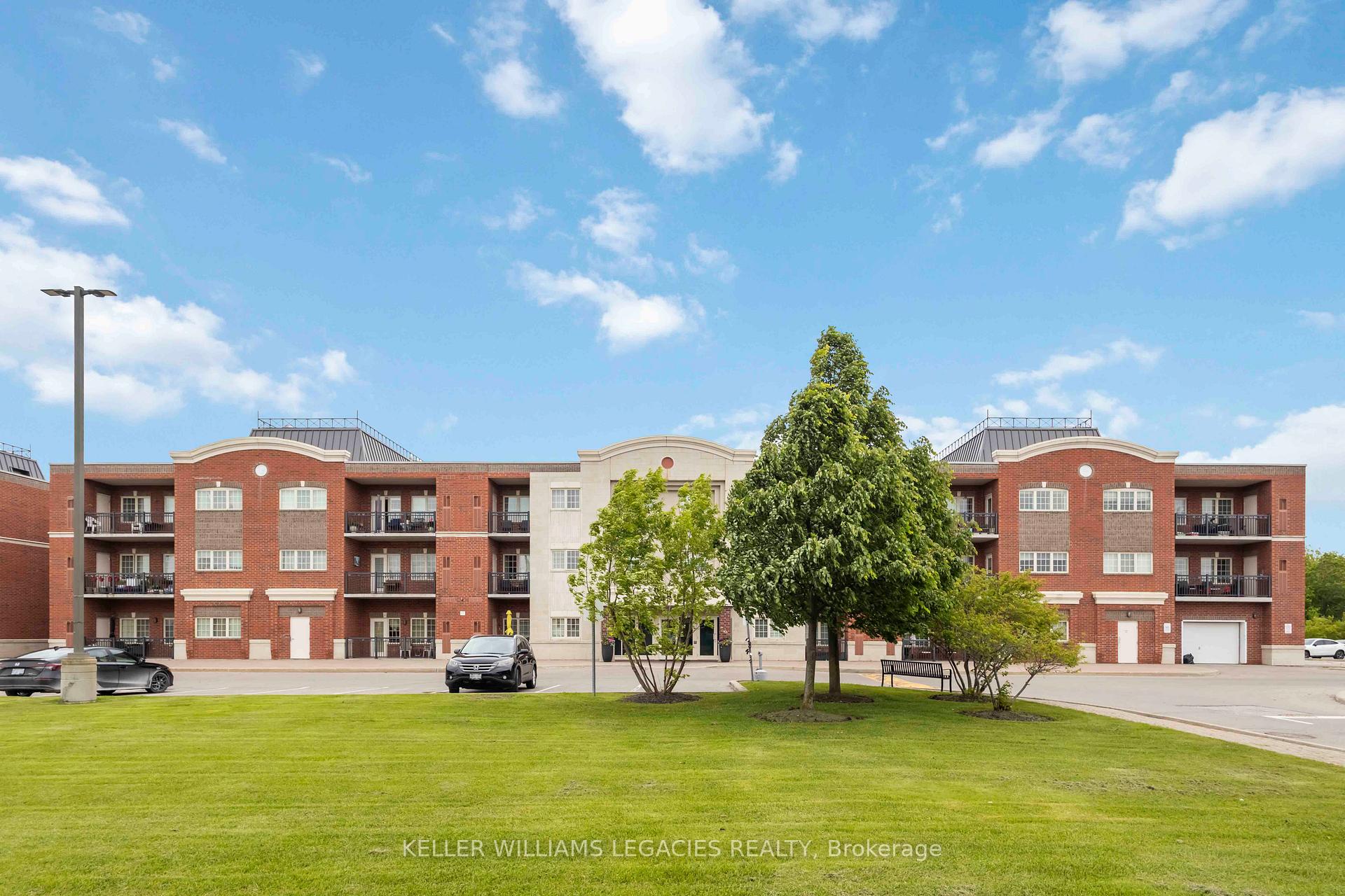 Photo 27 of Unit 111, 9431 Jane Street, Vaughan, Maple — HOMEH