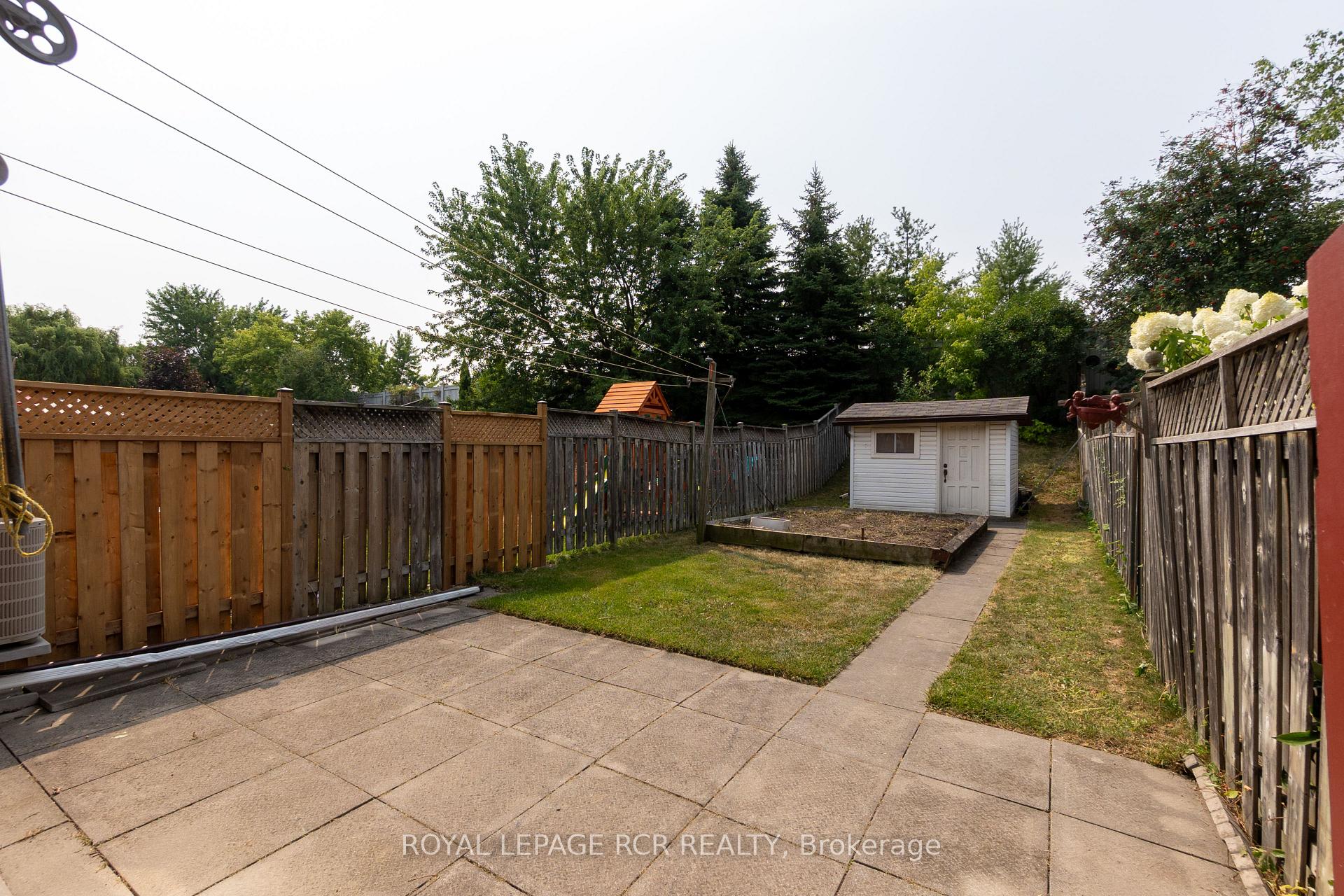 Photo 19 of 32 Waterbury Street, Caledon, Bolton East — HOMEH