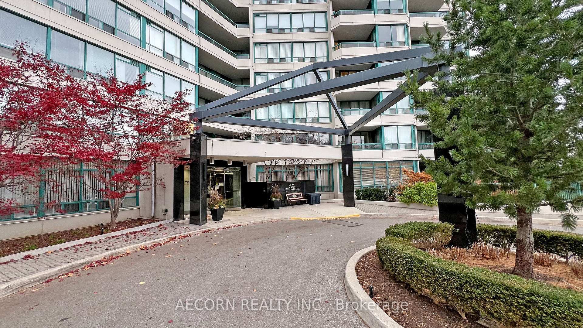 Photo 2 of Unit 1210, 7250 Yonge Street, Vaughan, Crestwood-Springfarm-Yorkhill — HOMEH