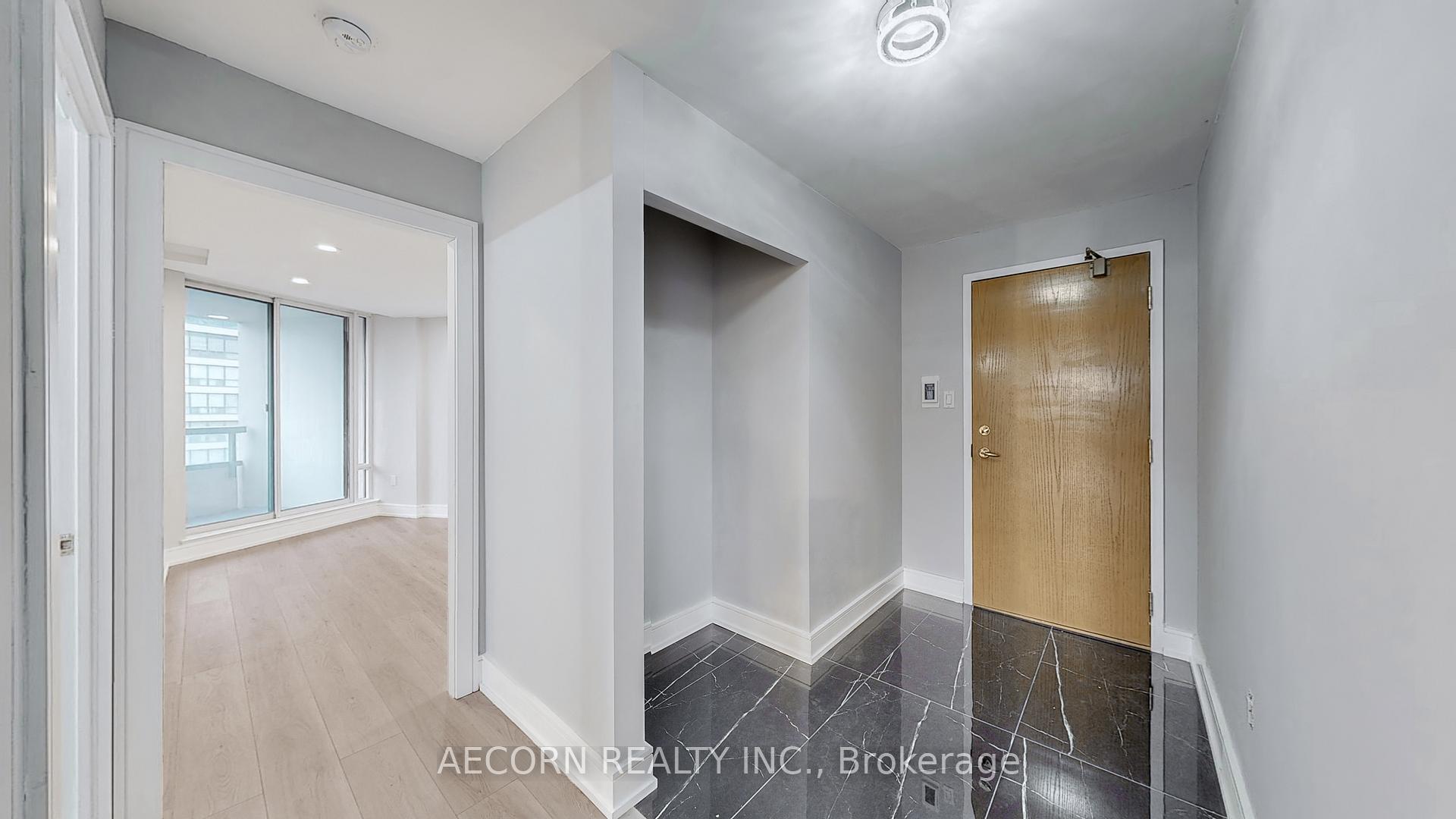 Photo 9 of Unit 1210, 7250 Yonge Street, Vaughan, Crestwood-Springfarm-Yorkhill — HOMEH