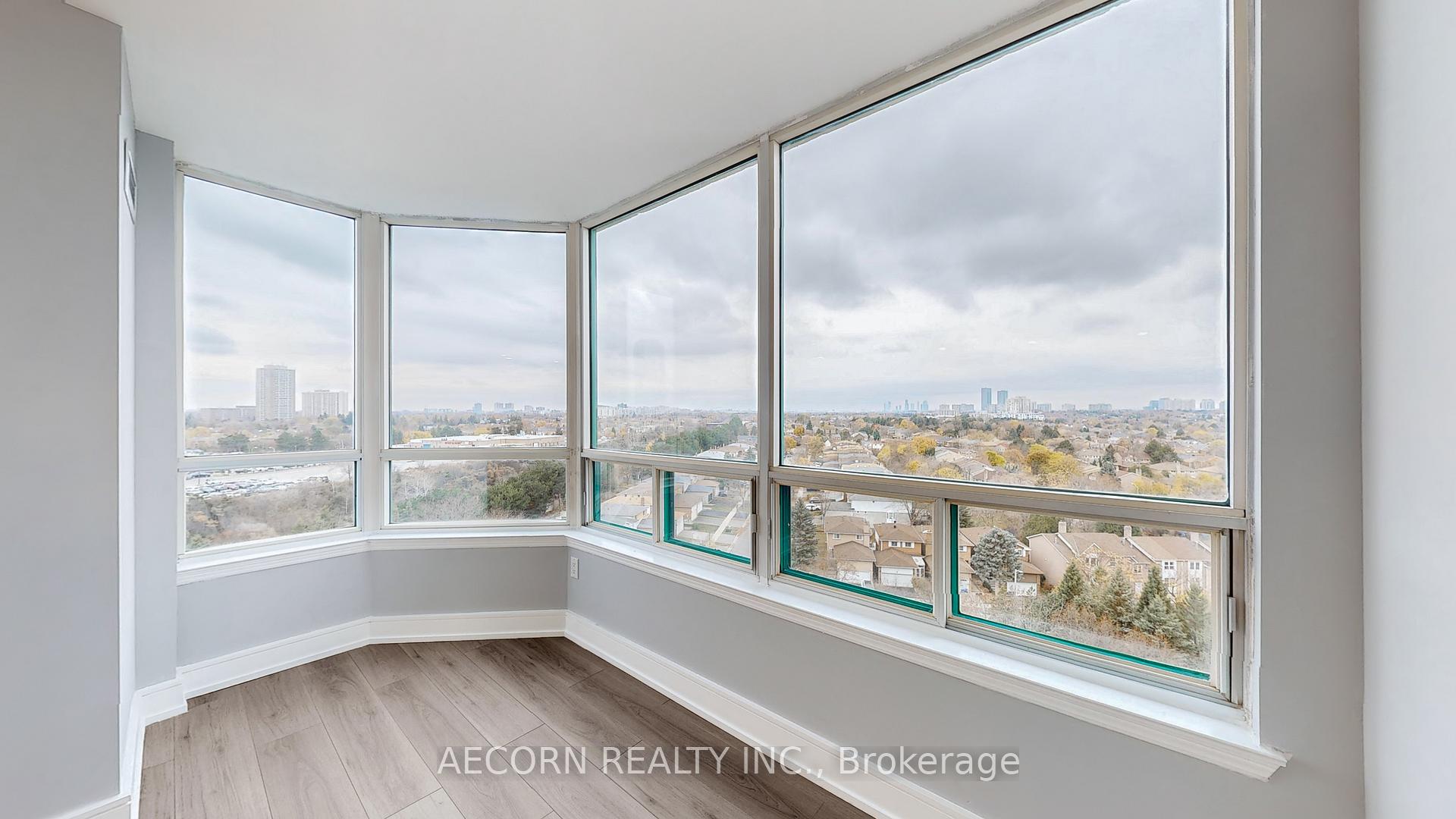 Photo 15 of Unit 1210, 7250 Yonge Street, Vaughan, Crestwood-Springfarm-Yorkhill — HOMEH