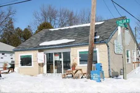 Photo 2 of 51 Lake Drive, Georgina, Historic Lakeshore Communities — HOMEH