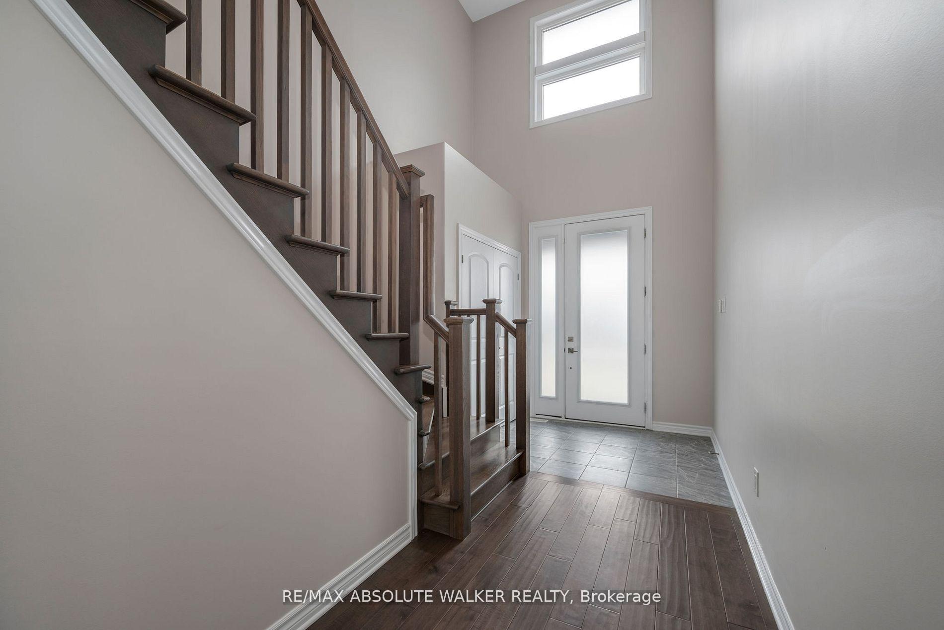 Photo 3 of 75 Dun Skipper Drive, Ottawa, Blossom Park/Kemp Park/Findlay Creek — HOMEH