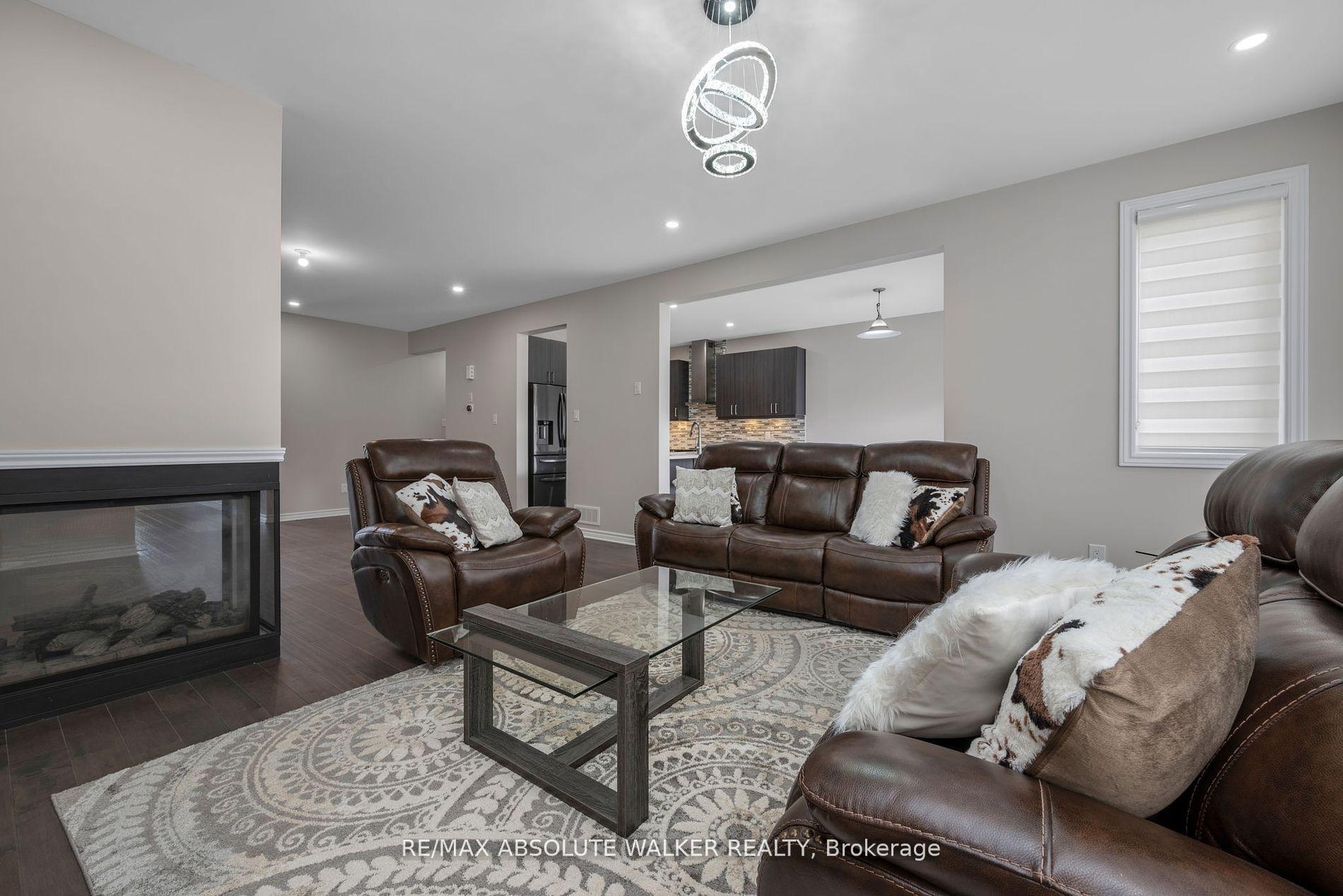 Photo 10 of 75 Dun Skipper Drive, Ottawa, Blossom Park/Kemp Park/Findlay Creek — HOMEH