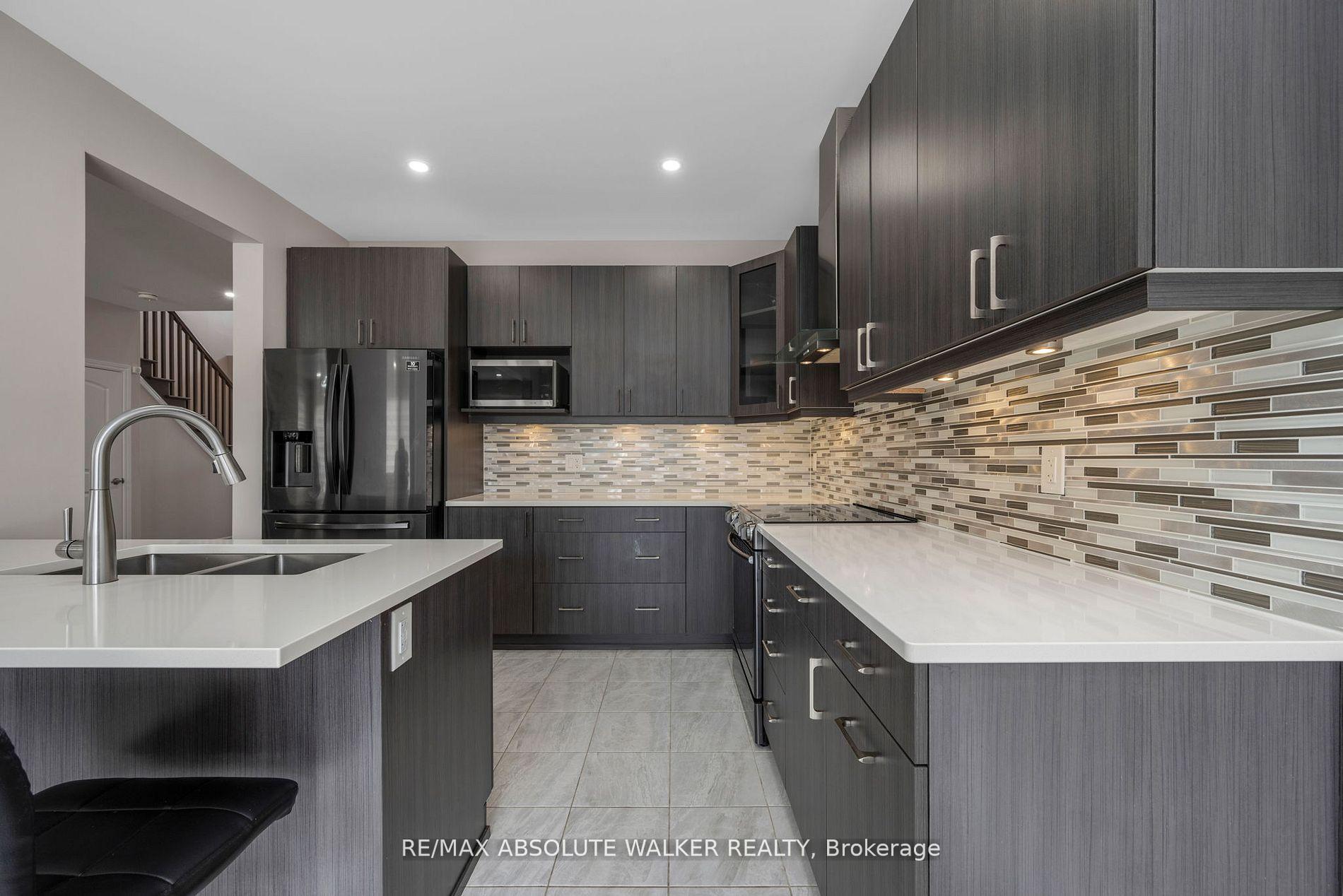 Photo 14 of 75 Dun Skipper Drive, Ottawa, Blossom Park/Kemp Park/Findlay Creek — HOMEH