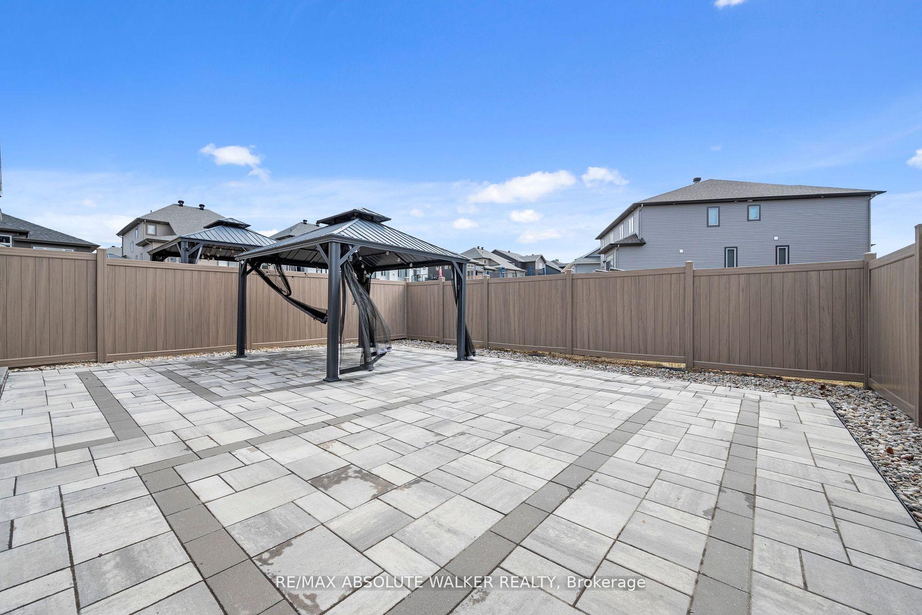 Photo 32 of 75 Dun Skipper Drive, Ottawa, Blossom Park/Kemp Park/Findlay Creek — HOMEH