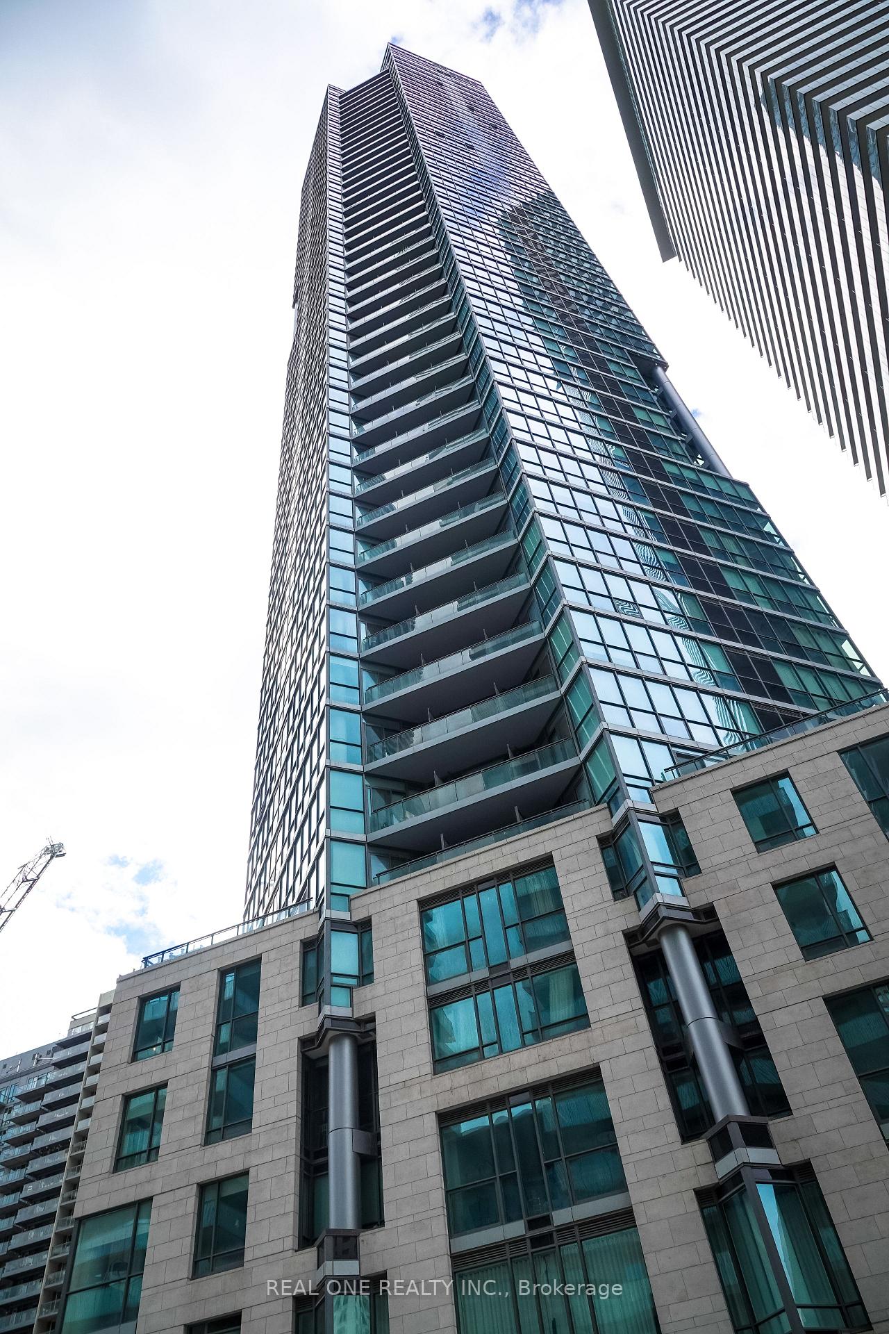 Photo 2 of Unit 2210, 45 Charles Street E, Toronto, Church-Yonge Corridor — HOMEH