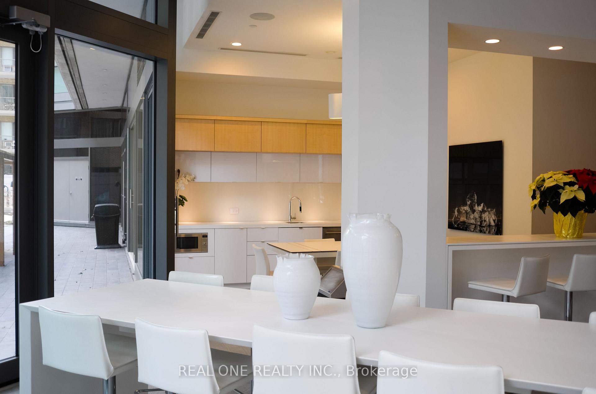 Photo 6 of Unit 2210, 45 Charles Street E, Toronto, Church-Yonge Corridor — HOMEH