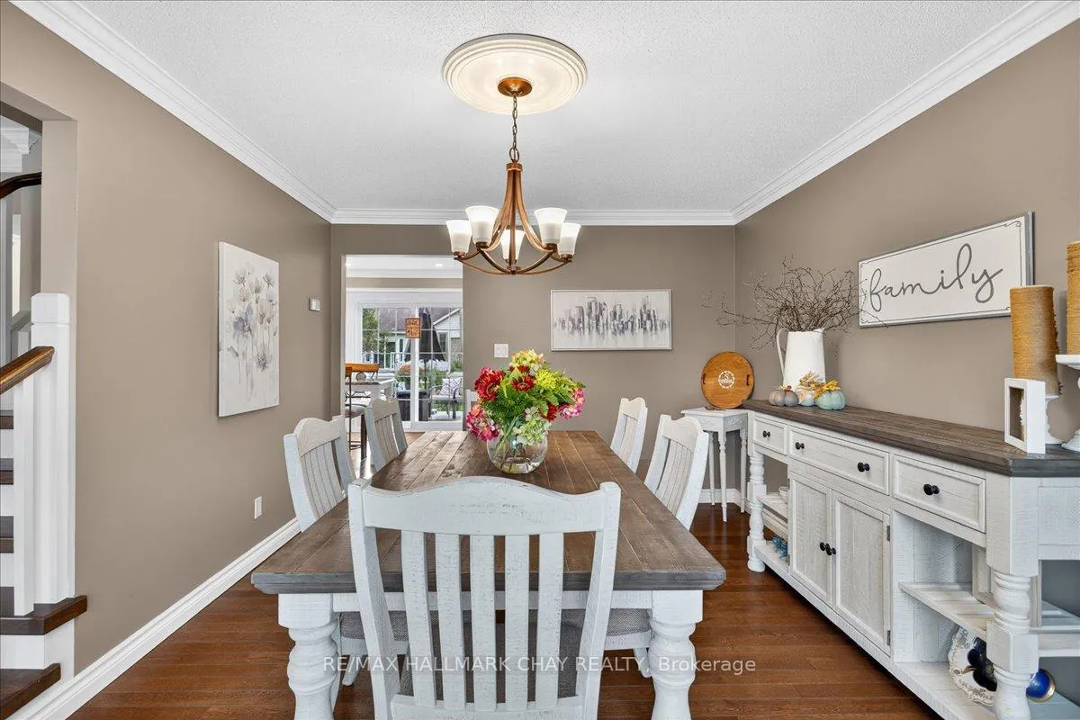 Photo 8 of 35 Howard Drive, Oro-Medonte, Rural Oro-Medonte — HOMEH