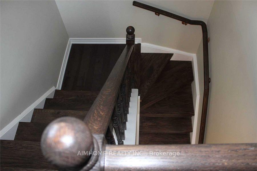 Photo 14 of Unit 7, 3 Alpen Way, Markham, Unionville — HOMEH