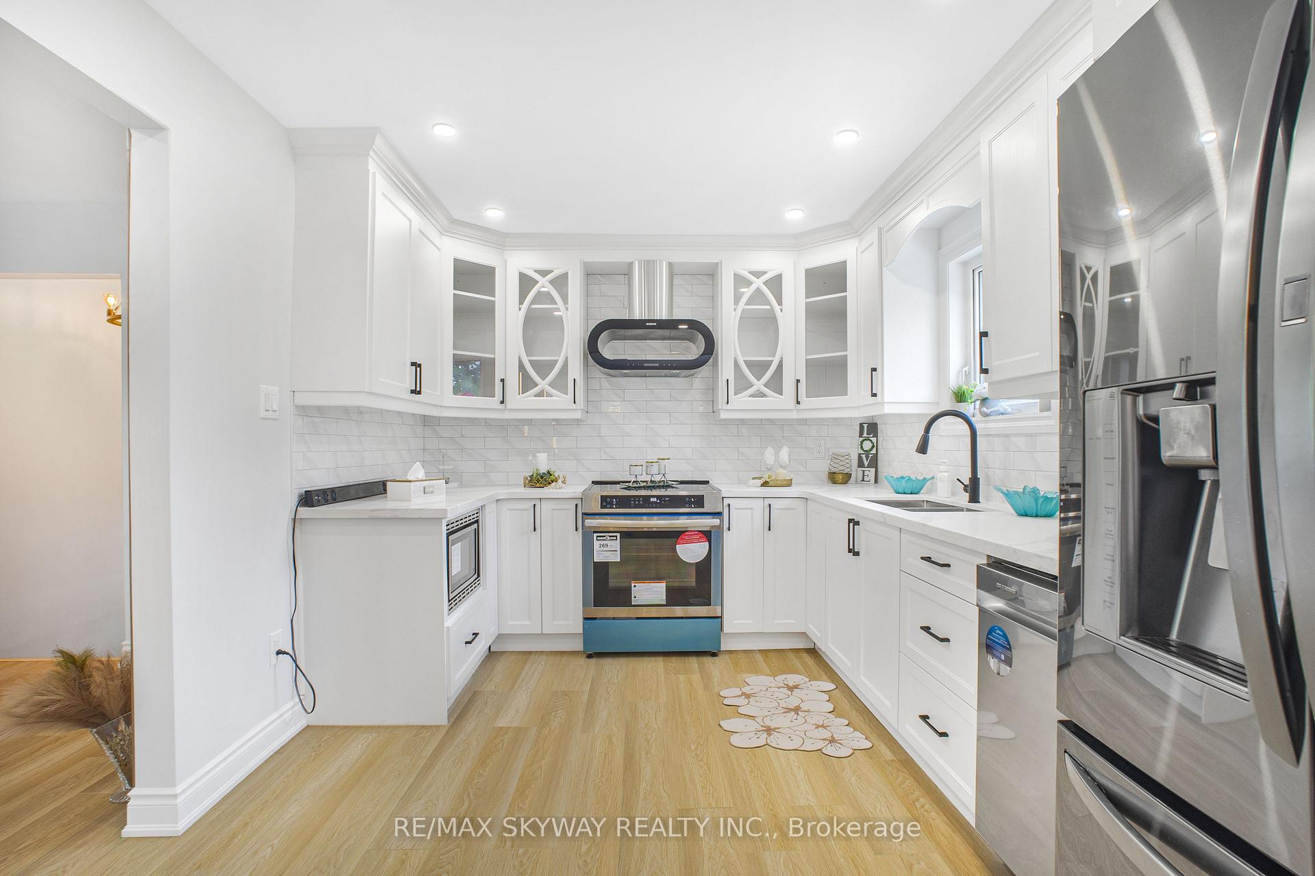 Photo 10 of 47 Erin Heights Drive, Erin — HOMEH