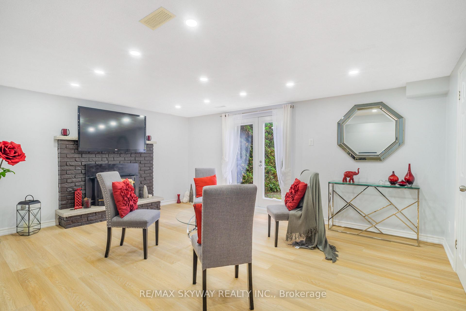 Photo 22 of 47 Erin Heights Drive, Erin — HOMEH