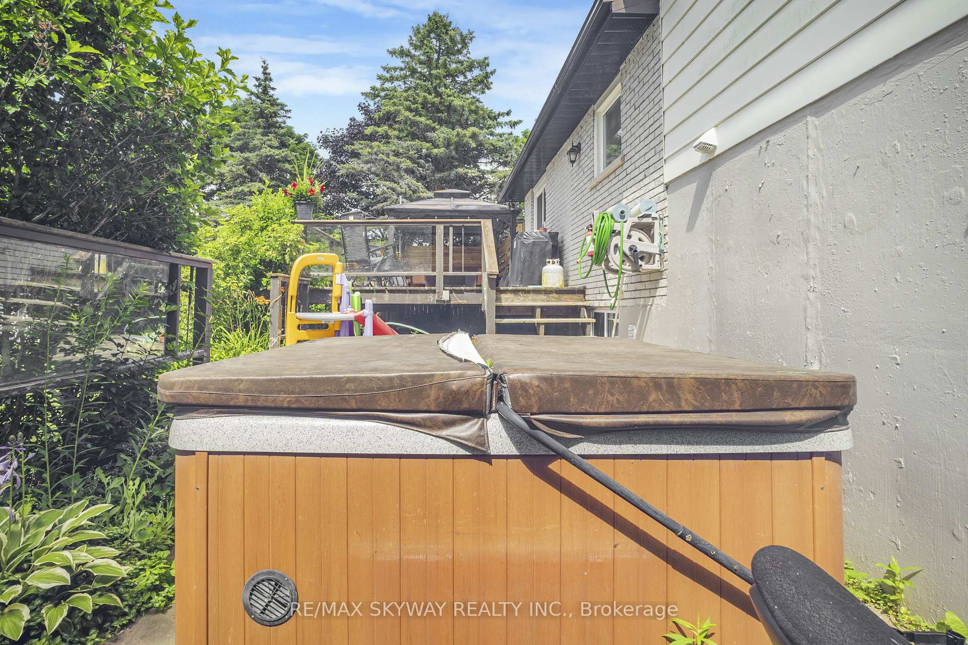 Photo 34 of 47 Erin Heights Drive, Erin — HOMEH